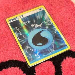 Water Energy [Holo] #107 – Pokémon Holon Phantoms